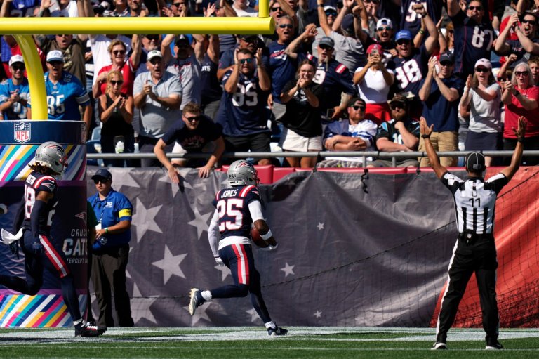 Marcus Jones' 87-yard punt return TD sparks Patriots offense in 42-13 romp over Panthers | iNFOnews.ca
