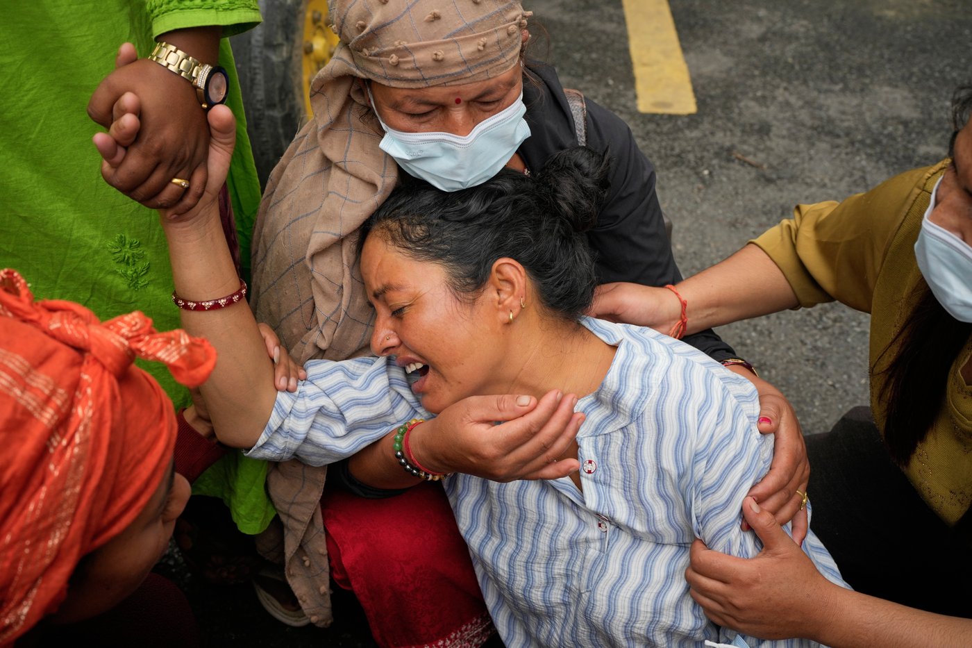 Hundreds feared stuck in hydropower tunnels as flood deaths surpass 950 in Nepal and China | iNFOnews.ca Hundreds feared stuck in hydropower tunnels as flood deaths surpass 950 in Nepal and China | iNFOnews.ca