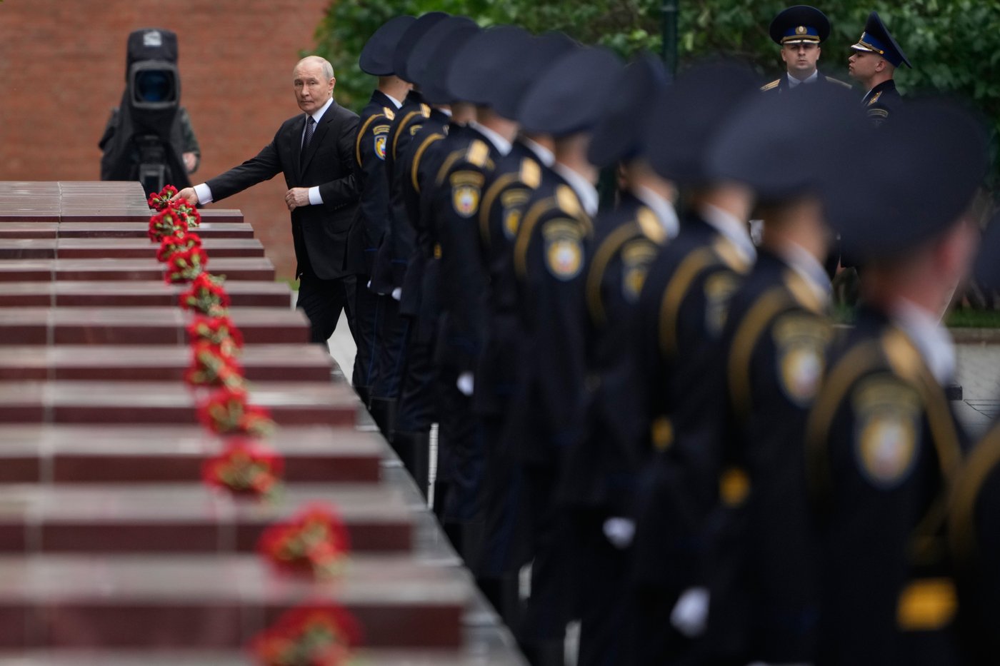 The top photos of the day by AP photojournalists | iNFOnews.ca
