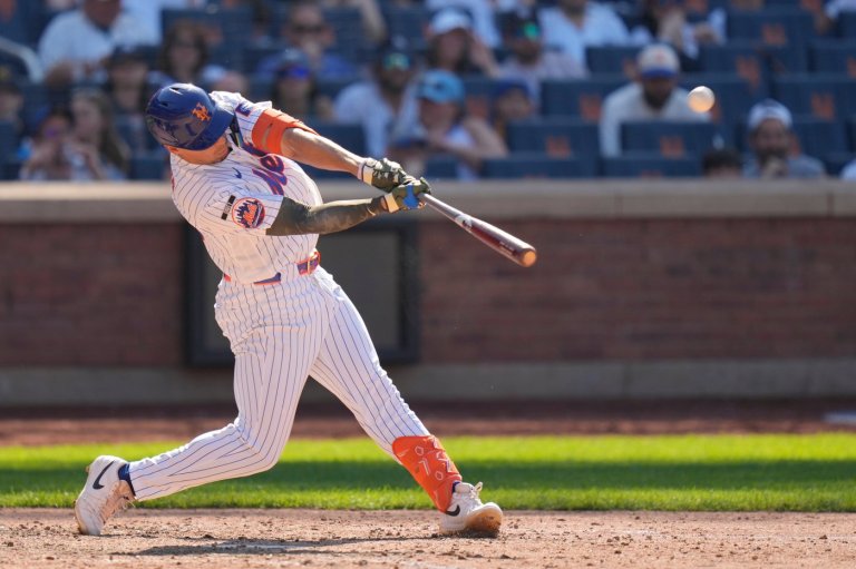 Taylor's 3-run homer in 9th and Benge's bouncer in 10th rally Mets past Yankees 7-6 to take 2 of 3 | iNFOnews.ca