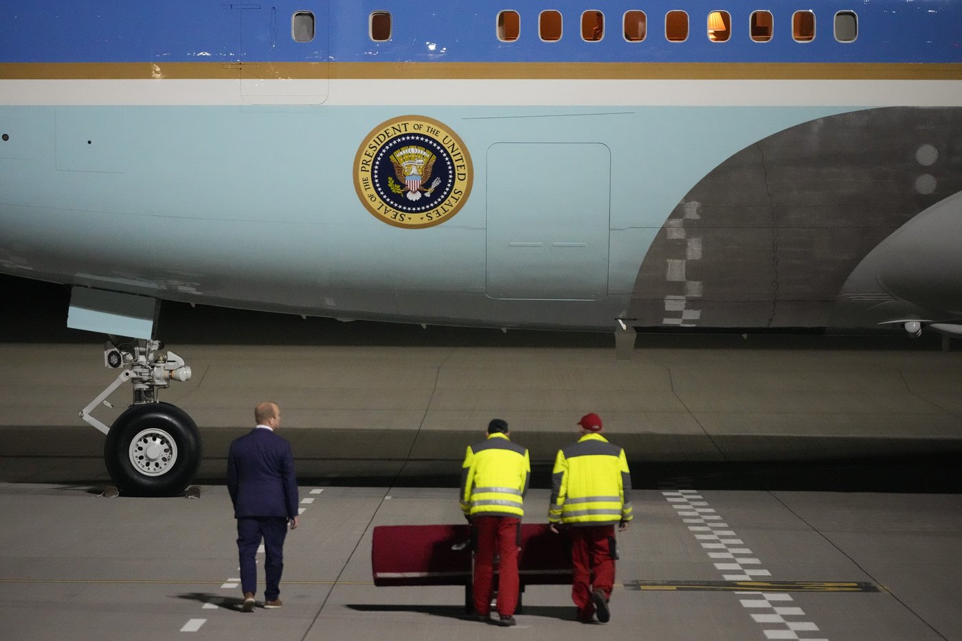 Biden is making quick trip to Berlin before US election to discuss Ukraine and democracy with allies | iNFOnews.ca Biden is making quick trip to Berlin before US election to discuss Ukraine and democracy with allies | iNFOnews.ca