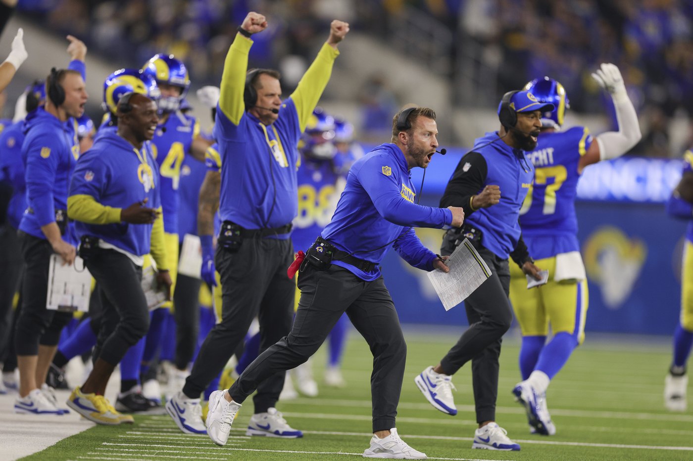 Rams' offense is struggling, but the defense has put LA on the brink of an NFC West title | iNFOnews.ca Rams' offense is struggling, but the defense has put LA on the brink of an NFC West title | iNFOnews.ca
