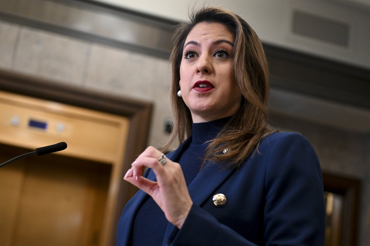 Conservatives introduce bill to create self-defence law for home invasions | iNFOnews.ca