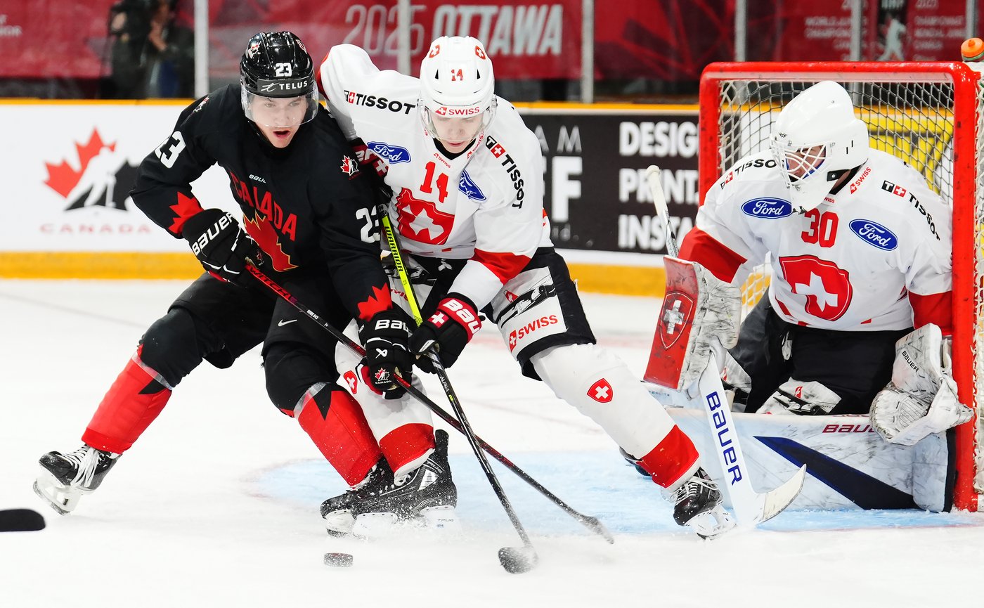 Canada dumps Switzerland 7-1 in pre-tournament game ahead of world juniors | iNFOnews.ca Canada dumps Switzerland 7-1 in pre-tournament game ahead of world juniors | iNFOnews.ca