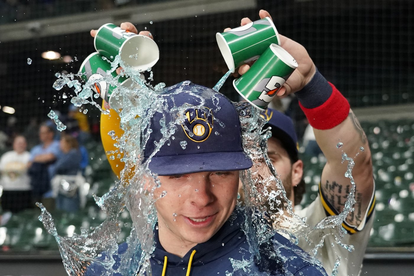 Kyle Harrison strikes out 12, Jake Bauers homers as surging Brewers top slumping Giants 8-3 | iNFOnews.ca Kyle Harrison strikes out 12, Jake Bauers homers as surging Brewers top slumping Giants 8-3 | iNFOnews.ca