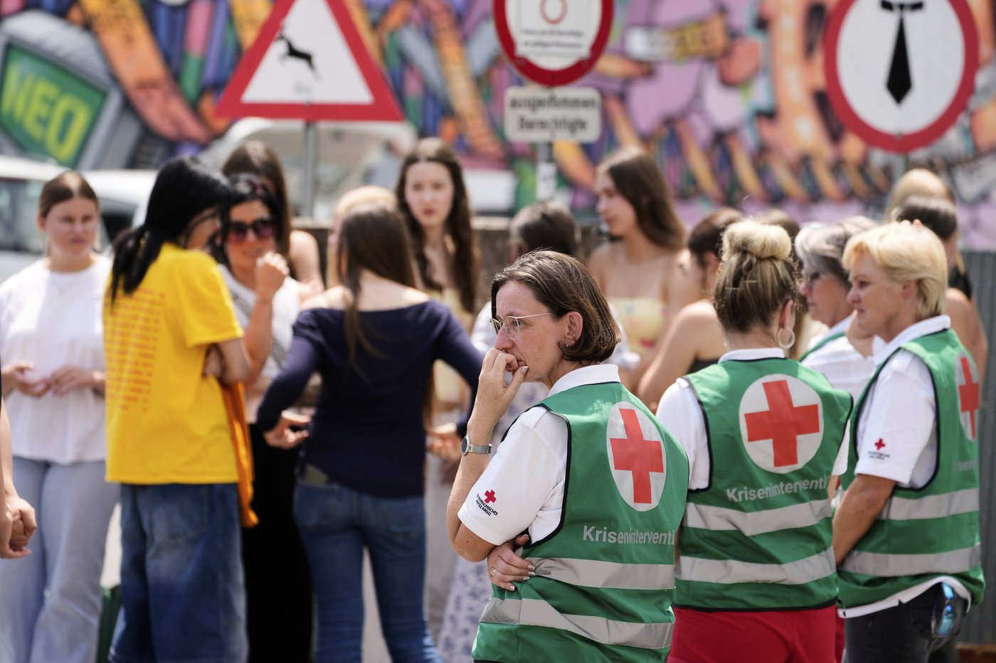 When it comes to reporting on mass killings, some in Europe take a different approach from Americans | iNFOnews.ca