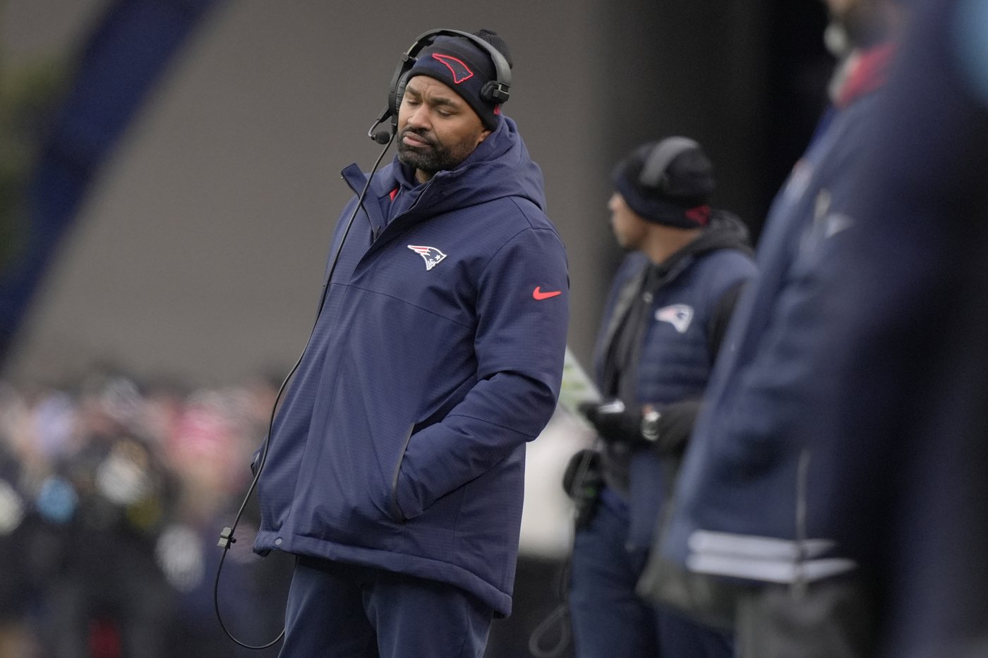 Patriots fire coach Jerod Mayo shortly after beating Bills to finish his lone season at 4-13 | iNFOnews.ca