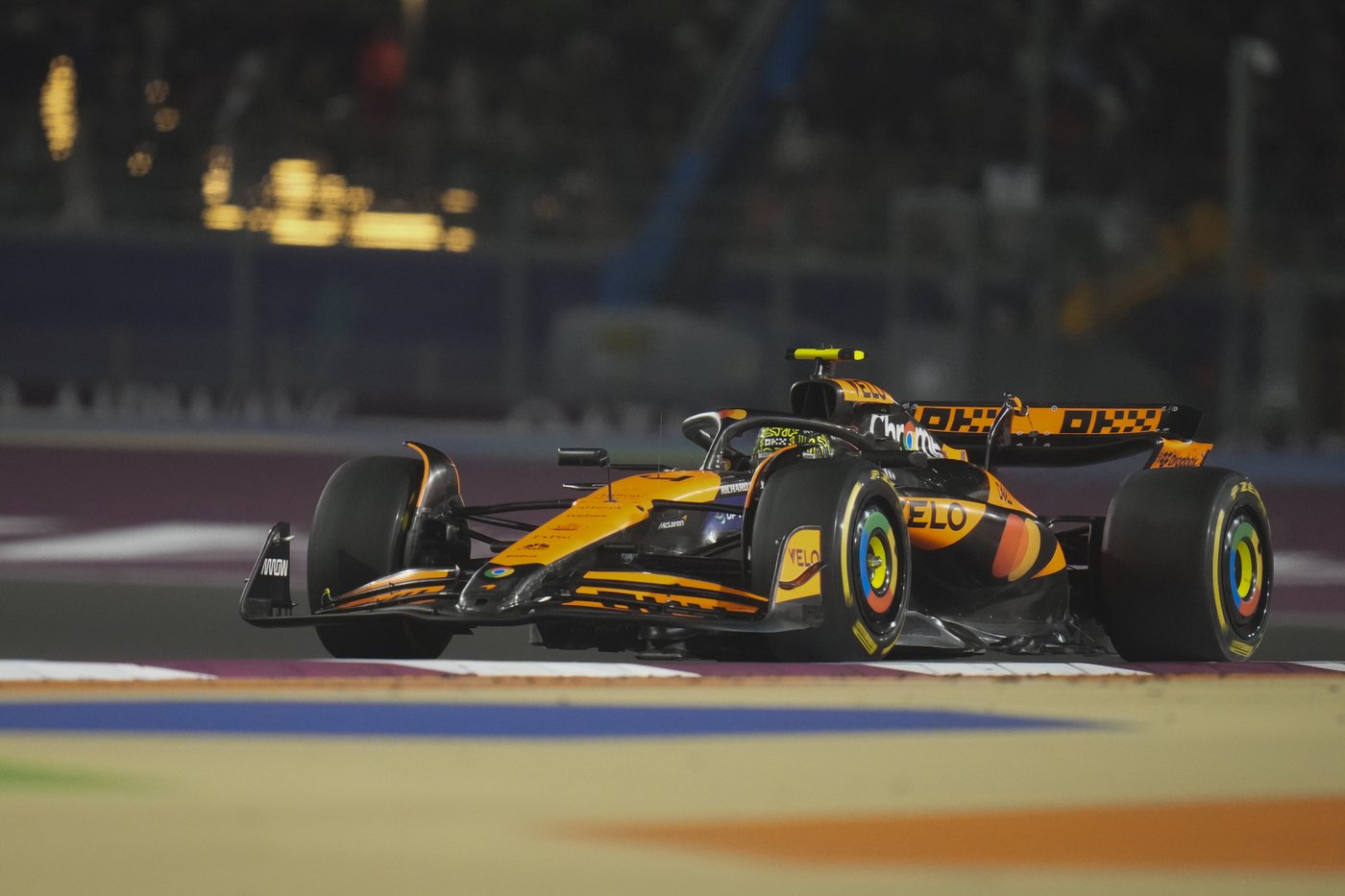 Max Verstappen wins action-packed Qatar Grand Prix after Lando Norris penalized | iNFOnews.ca