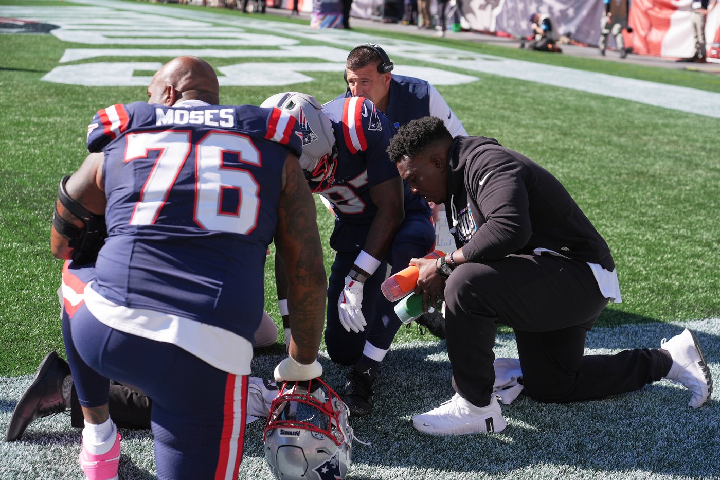 Patriots place Romeo Doubs on injured reserve with a shoulder injury | iNFOnews.ca Patriots place Romeo Doubs on injured reserve with a shoulder injury | iNFOnews.ca