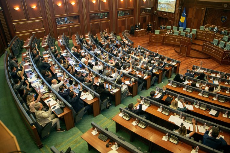 Kosovo lawmakers break 8-month deadlock with election of an ethnic Serb to the leadership team | iNFOnews.ca