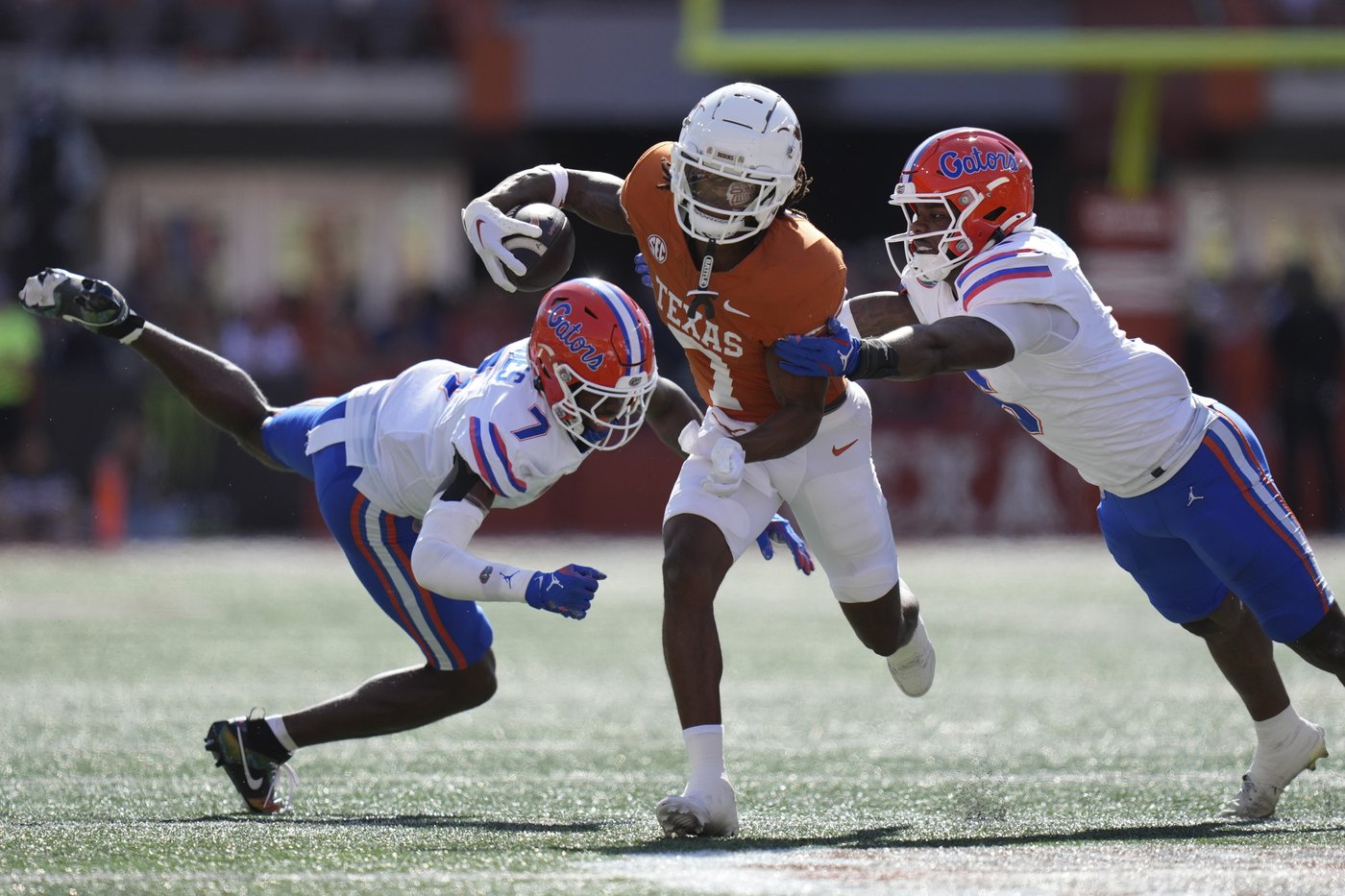 No. 3 Texas wary of ex-Southwest Conference rival Arkansas as they meet for first time in SEC play | iNFOnews.ca No. 3 Texas wary of ex-Southwest Conference rival Arkansas as they meet for first time in SEC play | iNFOnews.ca