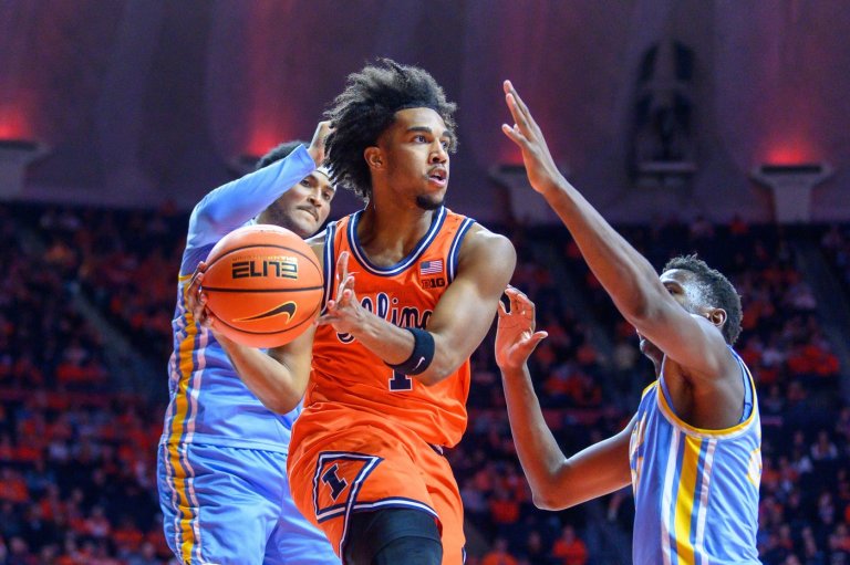 Stojakovic scores 20 points as No. 8 Illinois routs Long Island 98-58 | iNFOnews.ca