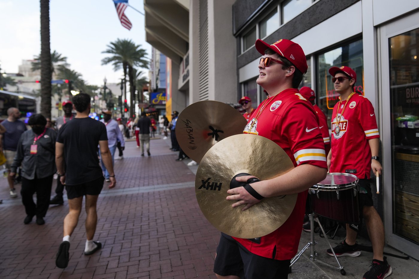 Super Bowl 2025: Time, channel, halftime show, how to watch Chiefs vs. Eagles livestream | iNFOnews.ca Super Bowl 2025: Time, channel, halftime show, how to watch Chiefs vs. Eagles livestream | iNFOnews.ca