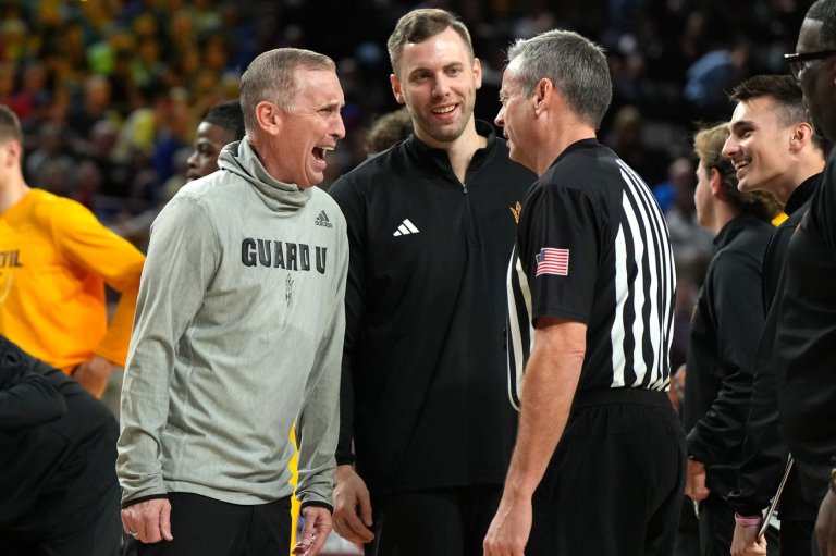 Arizona State beats No. 14 Kansas 70-60 in Hurley's potential home finale | iNFOnews.ca