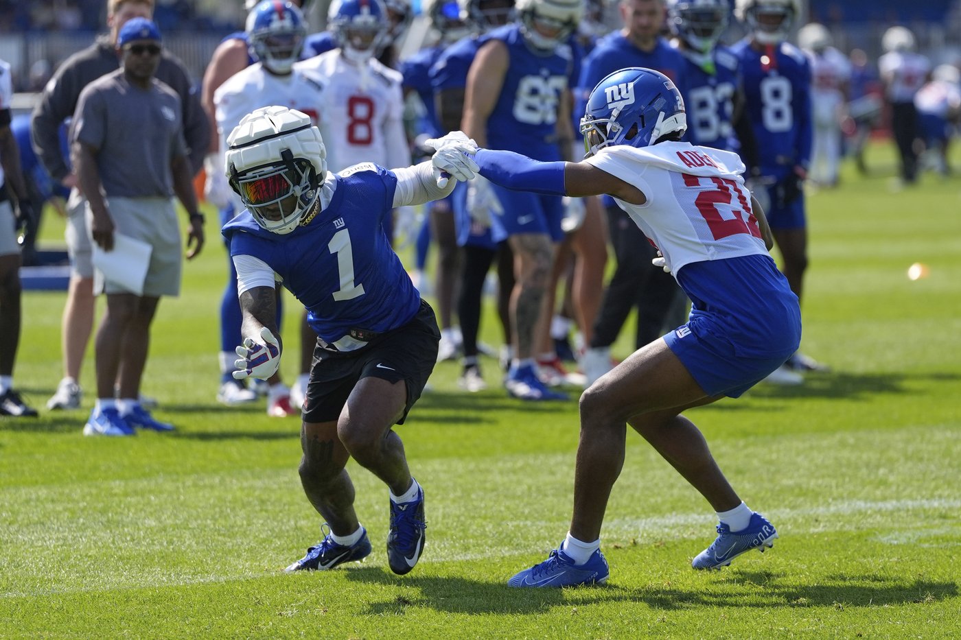 Giants hope their new-look secondary comes with more interceptions | iNFOnews.ca Giants hope their new-look secondary comes with more interceptions | iNFOnews.ca