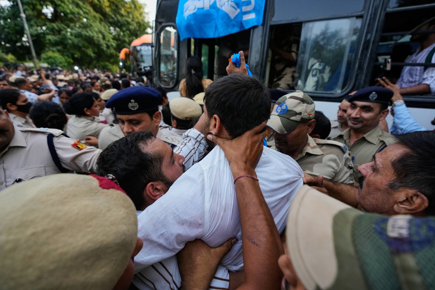 Indian opposition leader Rahul Gandhi briefly detained as protests grow over mass voter list purge | iNFOnews.ca
