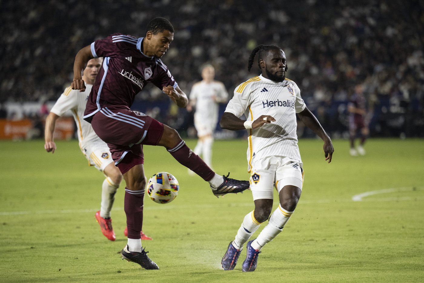 Dejan Joveljic, Riqui Puig both have 2 goals and assist as Galaxy rout Rapids 5-0 in playoff opener | iNFOnews.ca