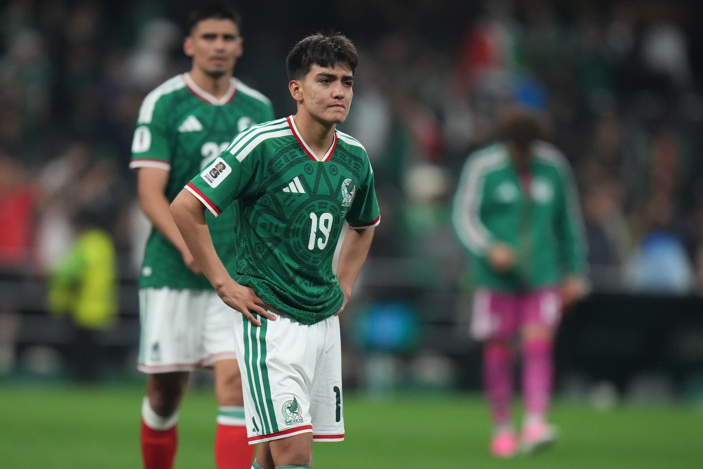 Mexico disbands and comes back to earth after another World Cup exit in the round of 16 | iNFOnews.ca