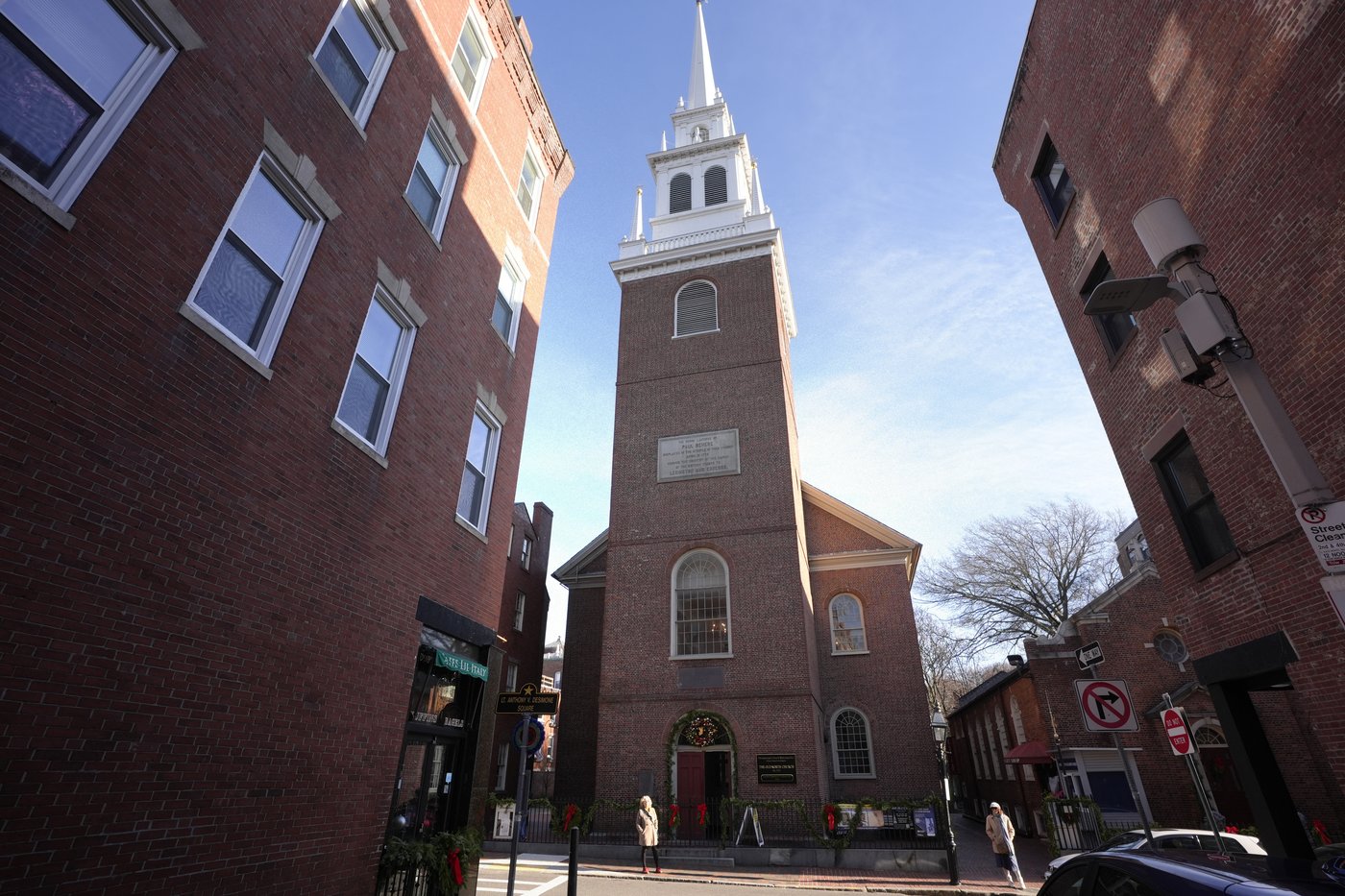 Centuries-old angels uncovered at Boston church made famous by Paul Revere | iNFOnews.ca