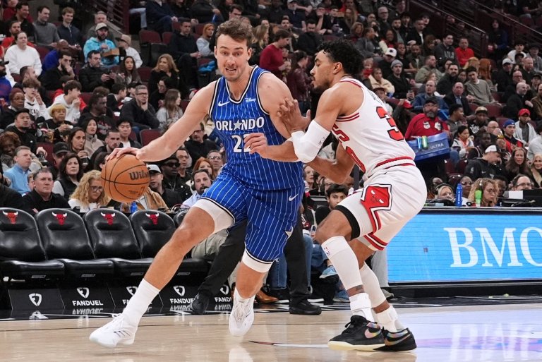 Wagner scores 25 as Magic beat Bulls 127-103 and move into sixth-place tie in the East with Toronto | iNFOnews.ca