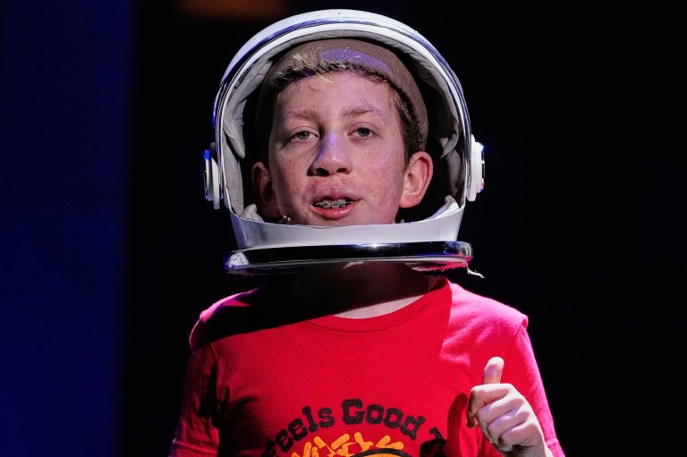 In 'Wonder' the musical, young actors with facial differences find their voices onstage | iNFOnews.ca
