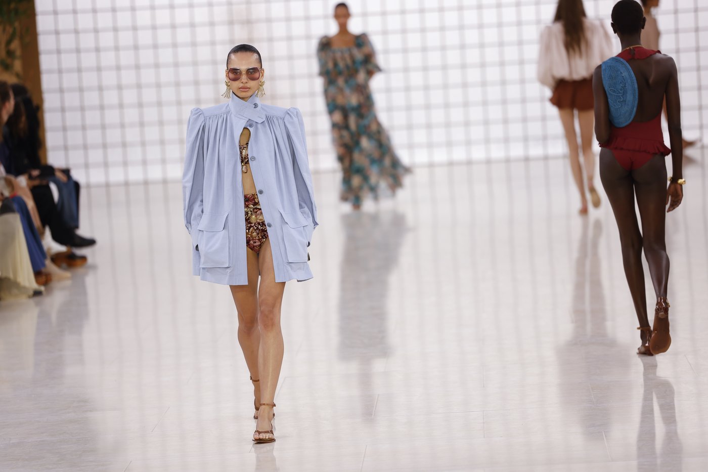 Kamali's sophomore show for Chloé in Paris dazzled with lightness | iNFOnews.ca