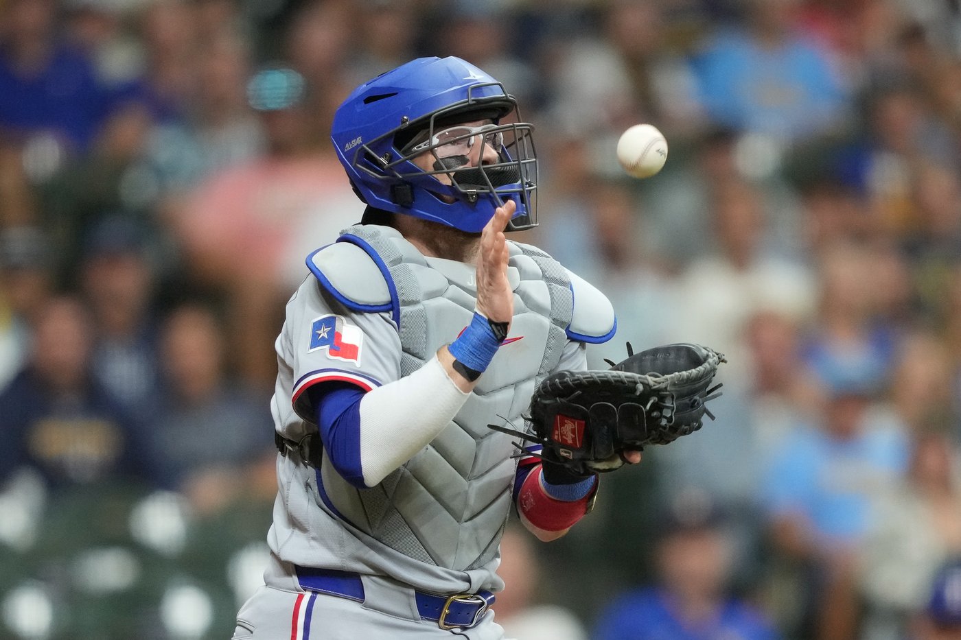 Henderson allows 1 hit in 7 innings as the MLB-leading Brewers beat the Rangers 6-1 | iNFOnews.ca Henderson allows 1 hit in 7 innings as the MLB-leading Brewers beat the Rangers 6-1 | iNFOnews.ca