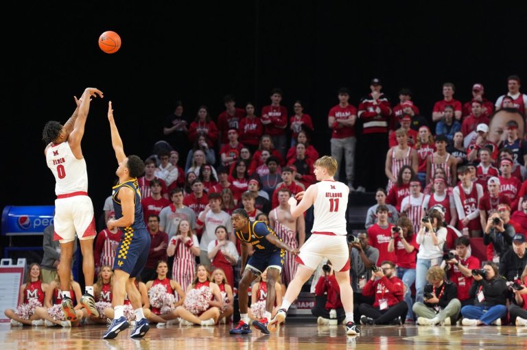 No. 19 Miami of Ohio beats Toledo 74-72, extends season-opening winning streak to 30 games | iNFOnews.ca