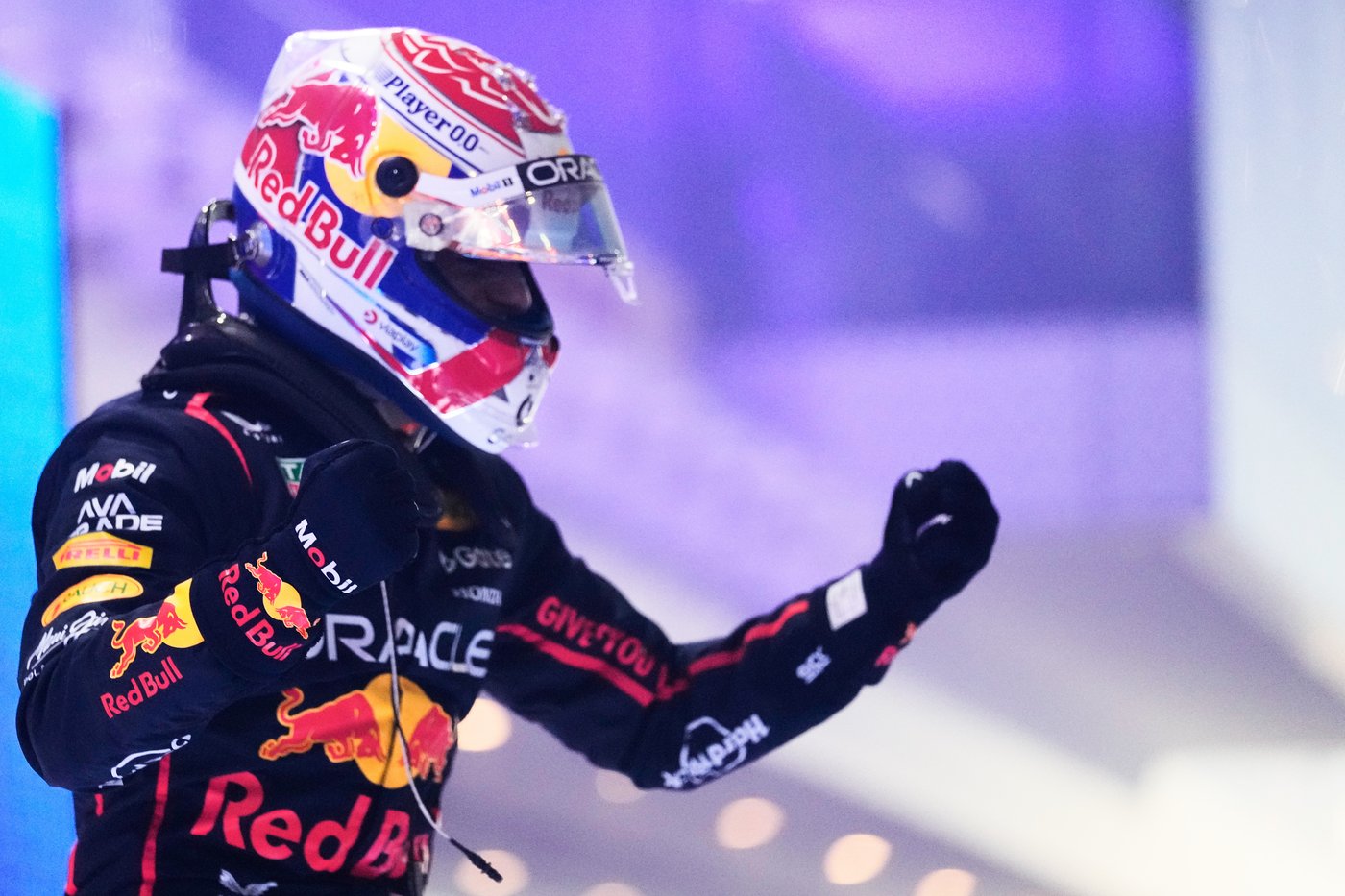 Verstappen wins Qatar GP as F1 title fight with Norris and Piastri goes to final race | iNFOnews.ca