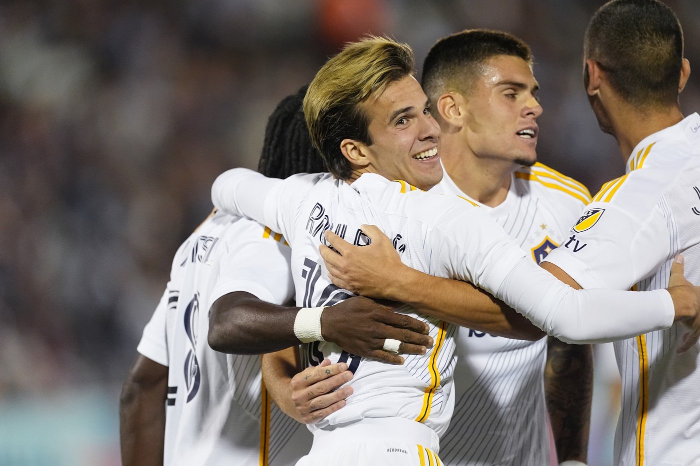 Gabriel Pec, Riqui Puig spark Galaxy to 3-1 victory over Rapids | iNFOnews.ca