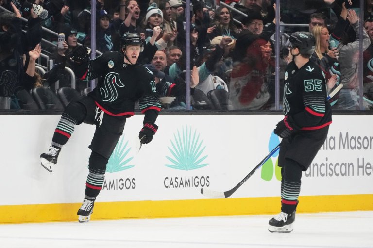 McCann has 2 goals and 2 assists to lead the Kraken to a 5-1 win over the Capitals | iNFOnews.ca