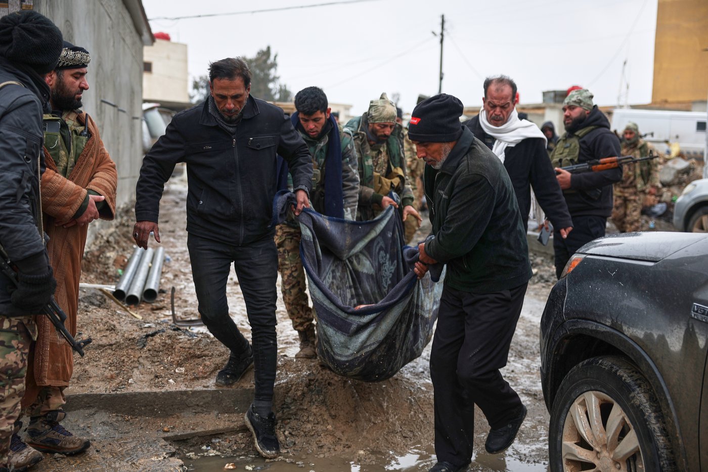 Syrian government seizes strategic town in Raqqa from Kurdish forces in an ongoing push eastward | iNFOnews.ca