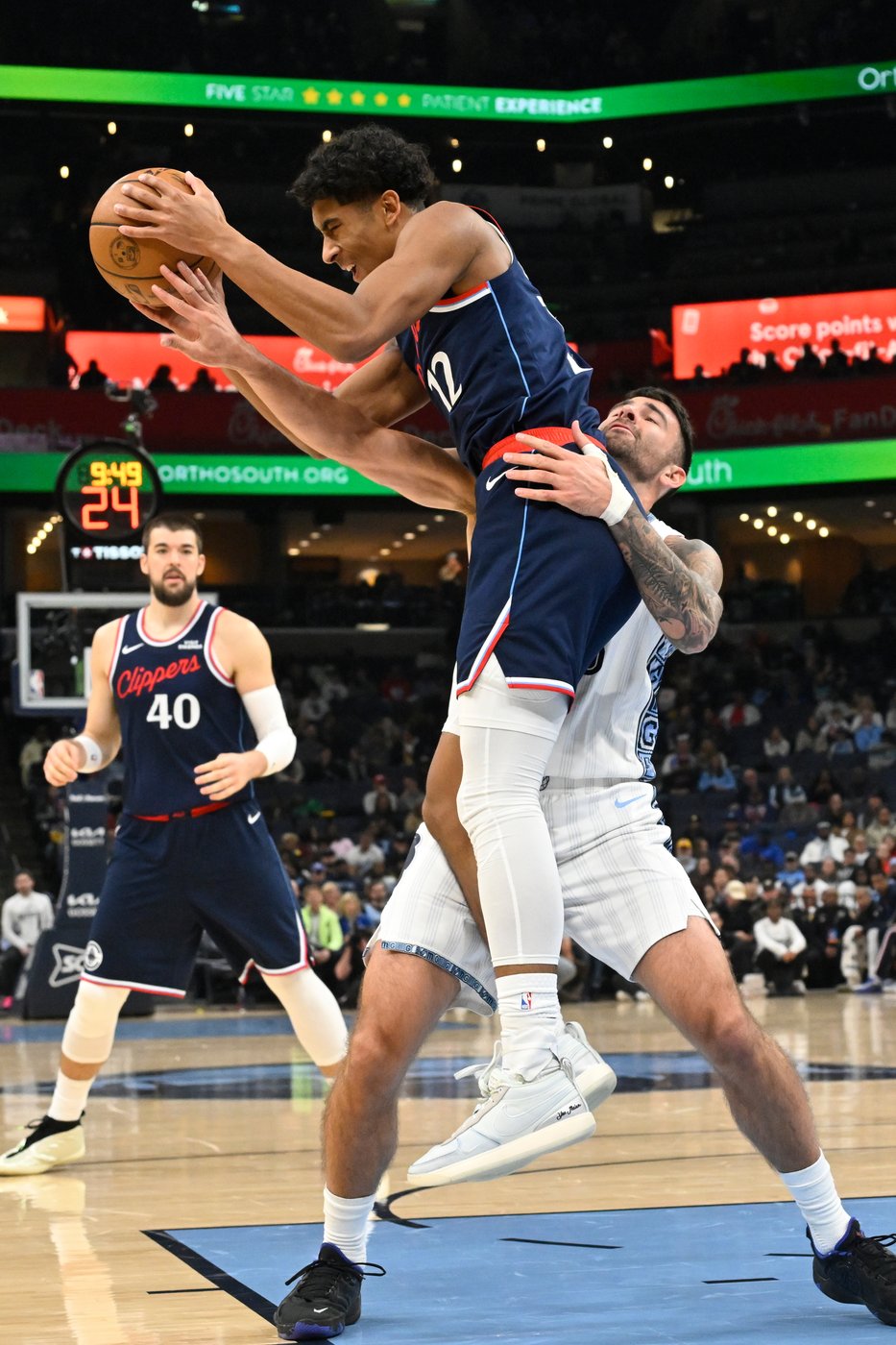 Cedric Coward has 23 points and 14 rebounds to lead Grizzlies past Clippers, 107-98 | iNFOnews.ca