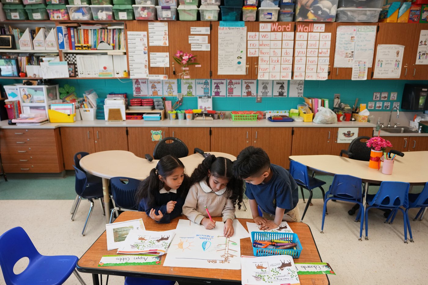 Kids are in a ‘reading recession,’ as test scores continue to decline | iNFOnews.ca Kids are in a ‘reading recession,’ as test scores continue to decline | iNFOnews.ca