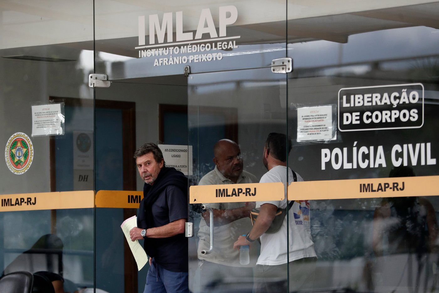 Officials in Brazil investigate helicopter crash that killed 6 | iNFOnews.ca