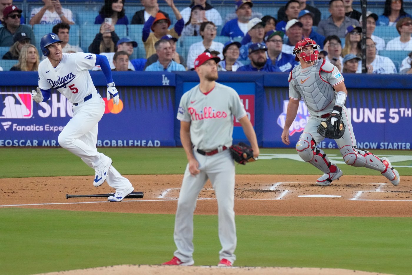 Dodgers beat Phillies as Justin Wrobleski strikes out 9 and Los Angeles hits 4 homers | iNFOnews.ca