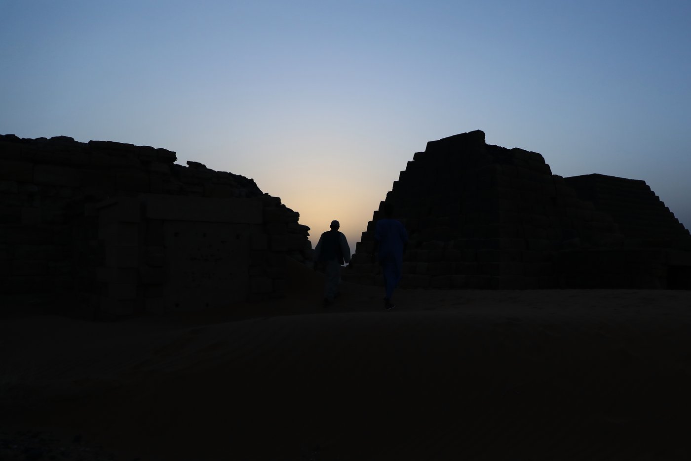 War and accumulating sand threaten Sudan’s Meroe pyramids, in photos | iNFOnews.ca War and accumulating sand threaten Sudan’s Meroe pyramids, in photos | iNFOnews.ca