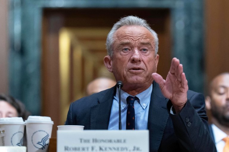 RFK Jr. fires leaders of group that sets guidelines for preventive health screenings | iNFOnews.ca