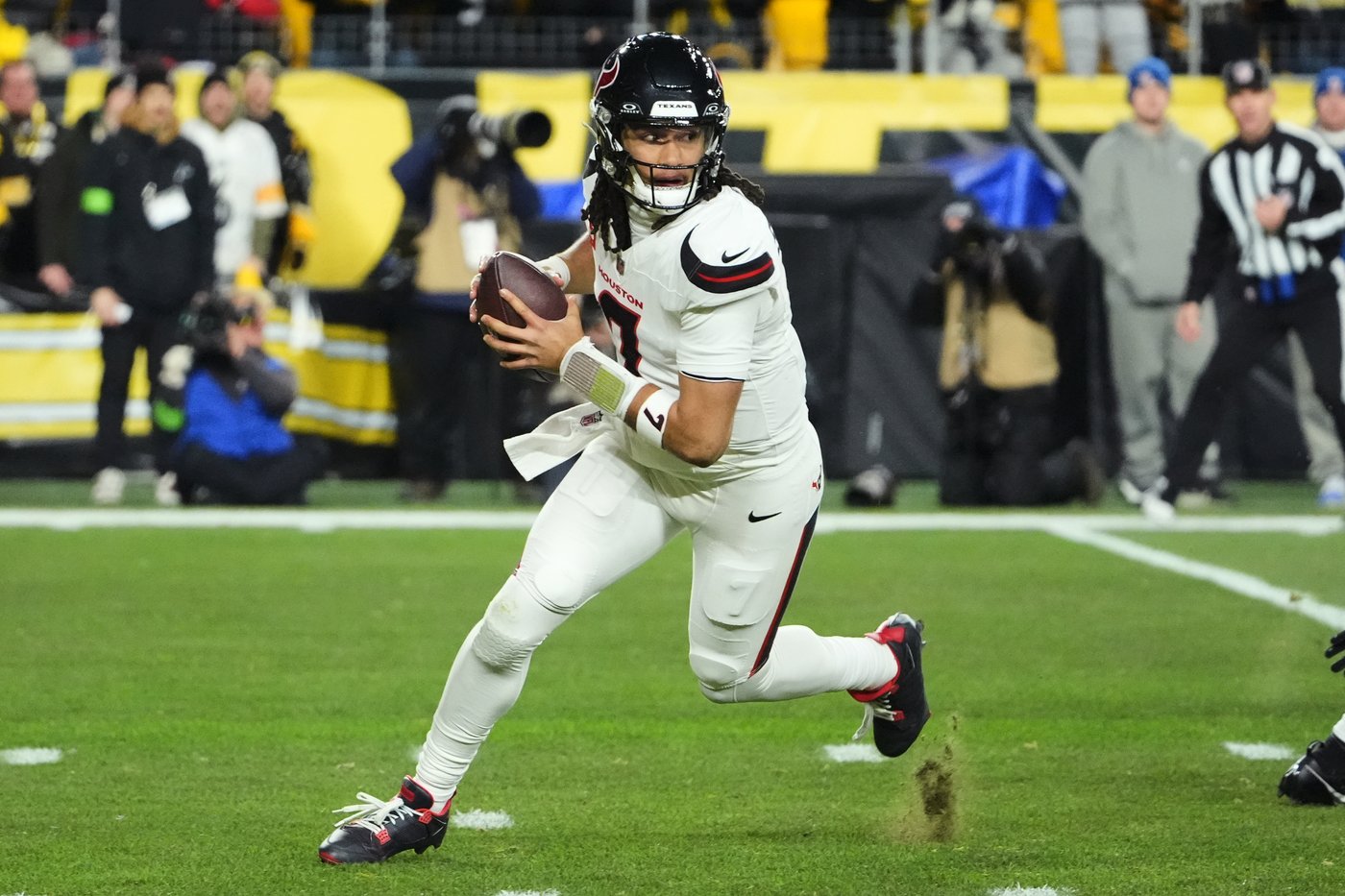 Pats eye 1st trip to AFC title game in 7 years against Texans team looking for 1st appearance | iNFOnews.ca
