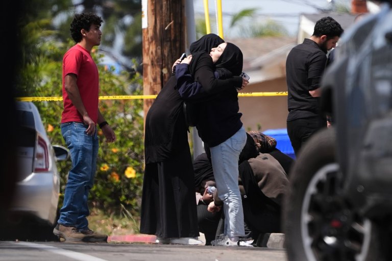 Police were searching for teens behind San Diego mosque shooting before the bloodshed began | iNFOnews.ca
