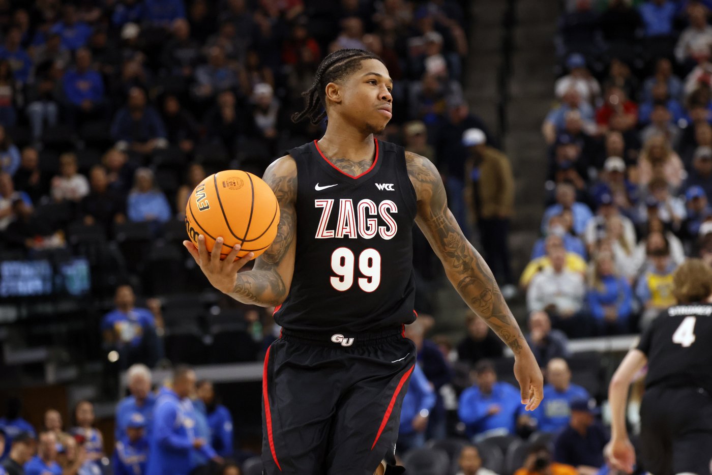 Dailey leads No. 22 UCLA over 14th-ranked Gonzaga 65-62 in 1st college hoops game at Intuit Dome | iNFOnews.ca