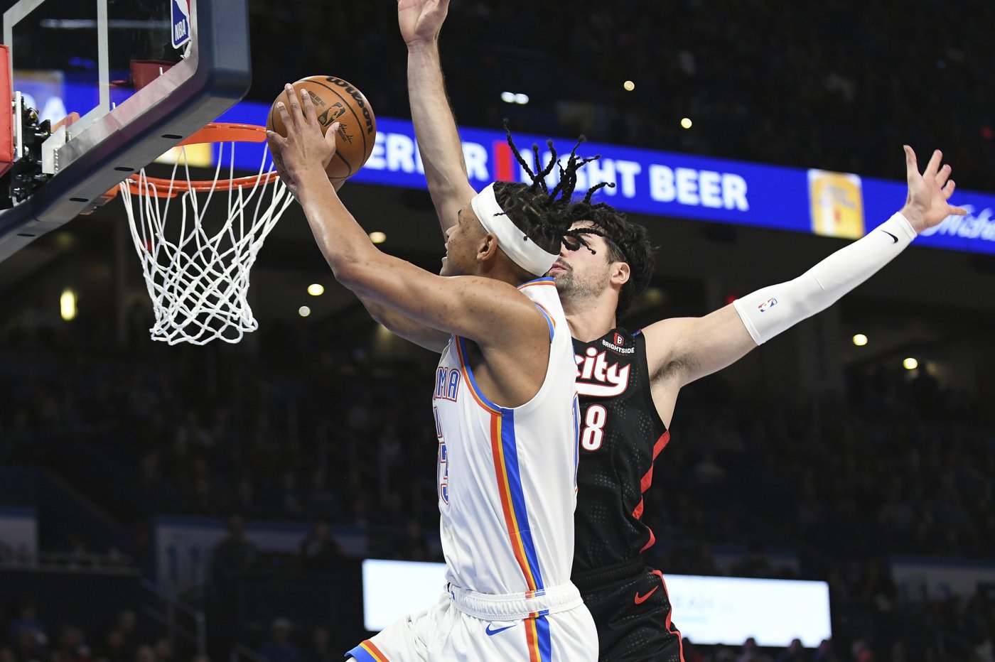 Williams scores 30, Hartenstein has double-double in season debut as Thunder beat Trail Blazers | iNFOnews.ca Williams scores 30, Hartenstein has double-double in season debut as Thunder beat Trail Blazers | iNFOnews.ca