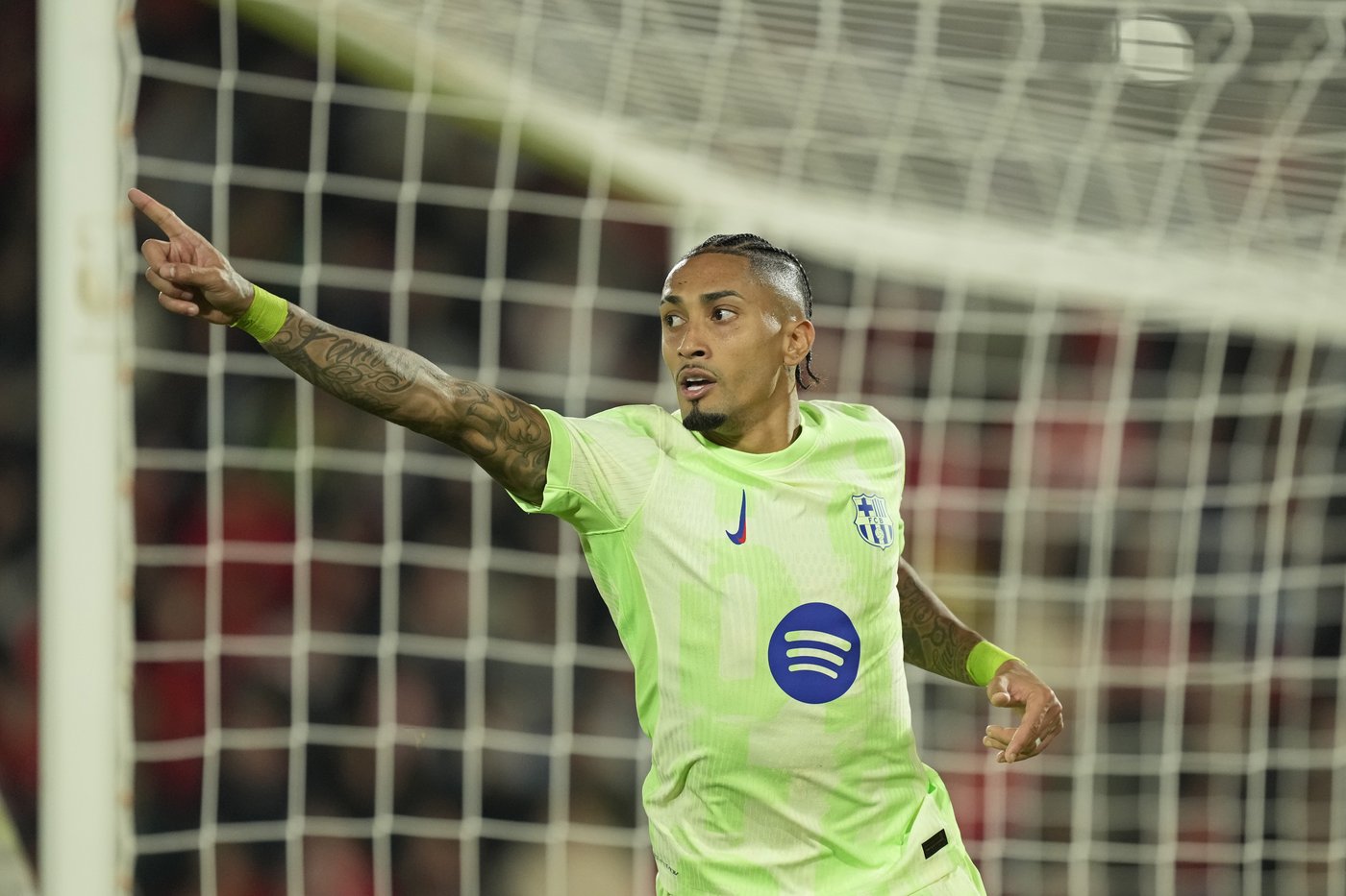 Raphinha scores 2 and Barcelona ends Spanish league slump with 5-1 rout of Mallorca | iNFOnews.ca Raphinha scores 2 and Barcelona ends Spanish league slump with 5-1 rout of Mallorca | iNFOnews.ca