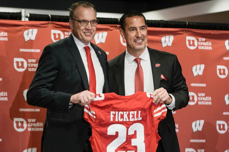 Wisconsin coach Luke Fickell says 'it's not easy to lose a friend' after McIntosh's exit | iNFOnews.ca