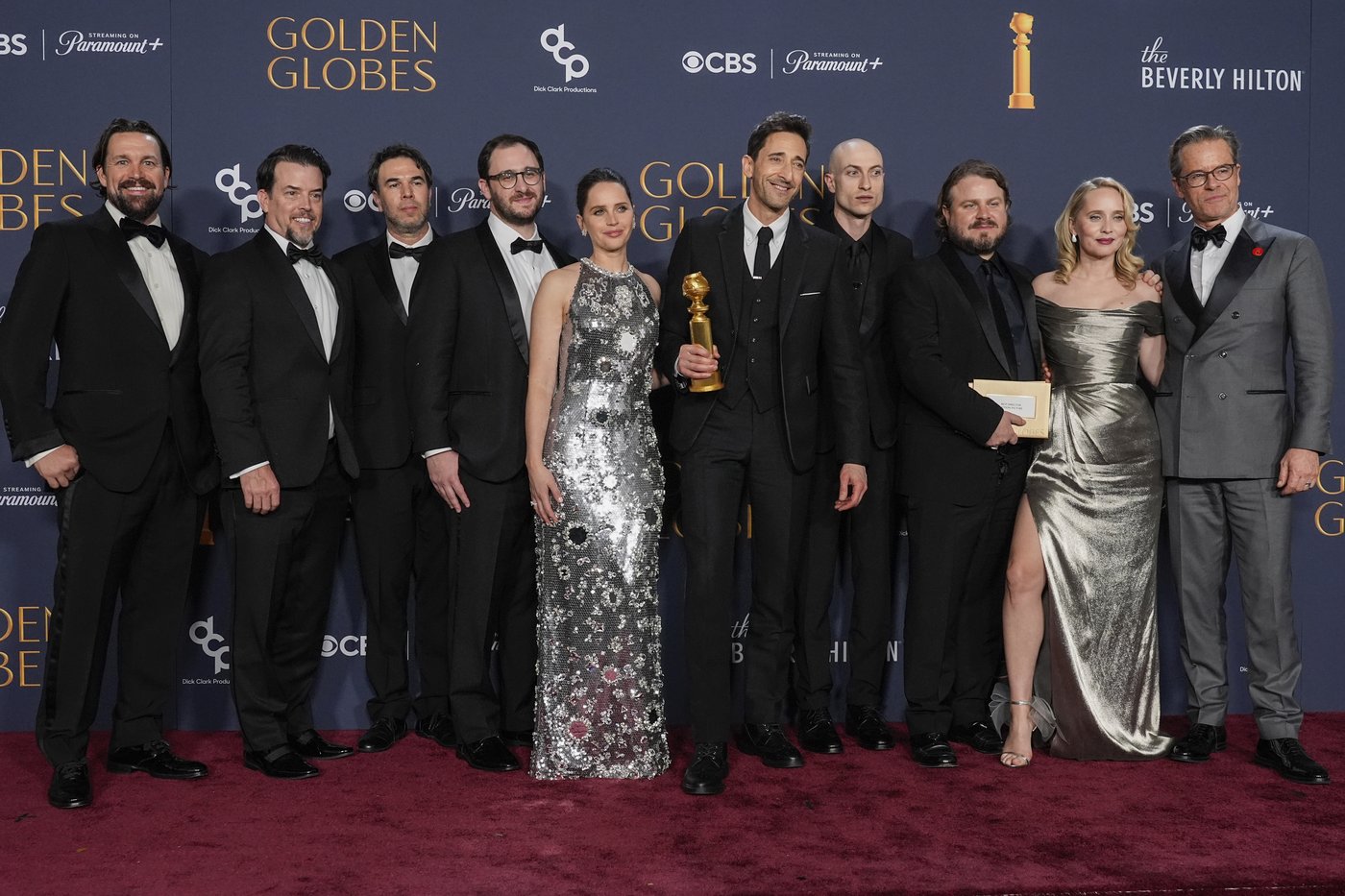 PHOTO COLLECTION: 82nd Golden Globes Press Room | iNFOnews.ca