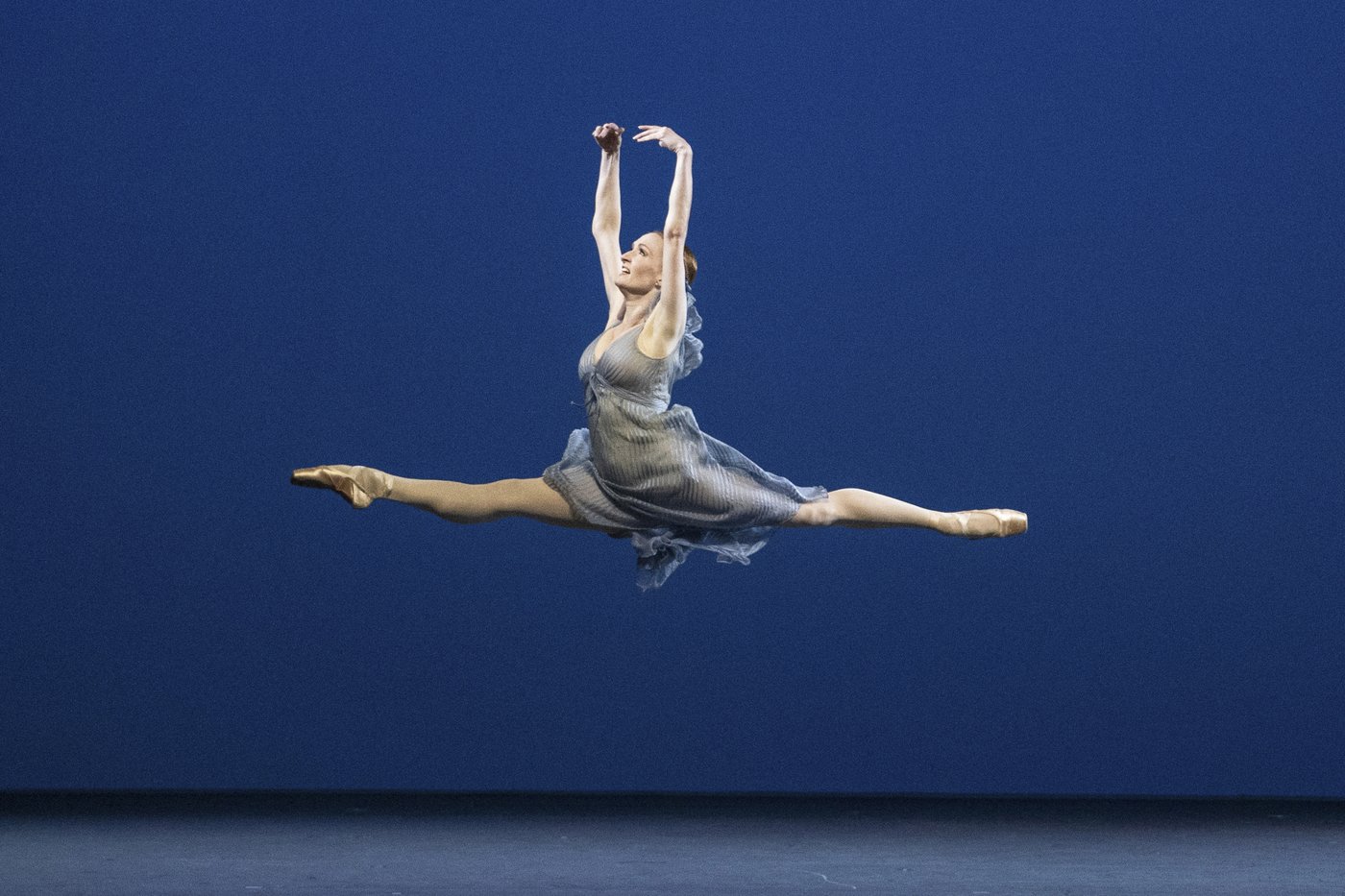 What does one do on their last day as a ballerina? Gillian Murphy jumped off a cliff (gracefully) | iNFOnews.ca