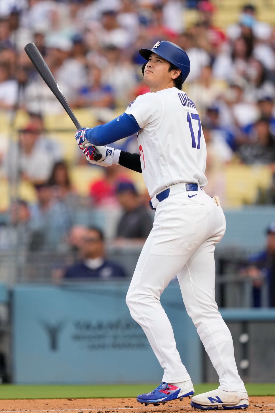 Dodgers star Shohei Ohtani returns to lineup after 4-day break but won't pitch again this season | iNFOnews.ca Dodgers star Shohei Ohtani returns to lineup after 4-day break but won't pitch again this season | iNFOnews.ca