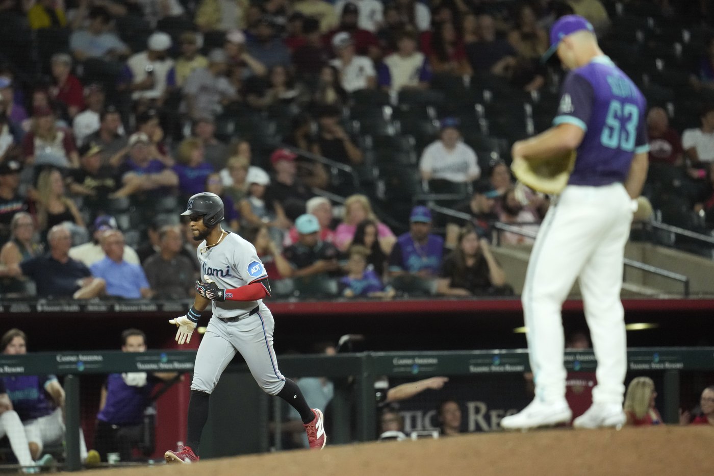 Otto Lopez has 3 hits and 3 RBIs as Marlins beat Diamondbacks 9-8 for 5th straight win | iNFOnews.ca