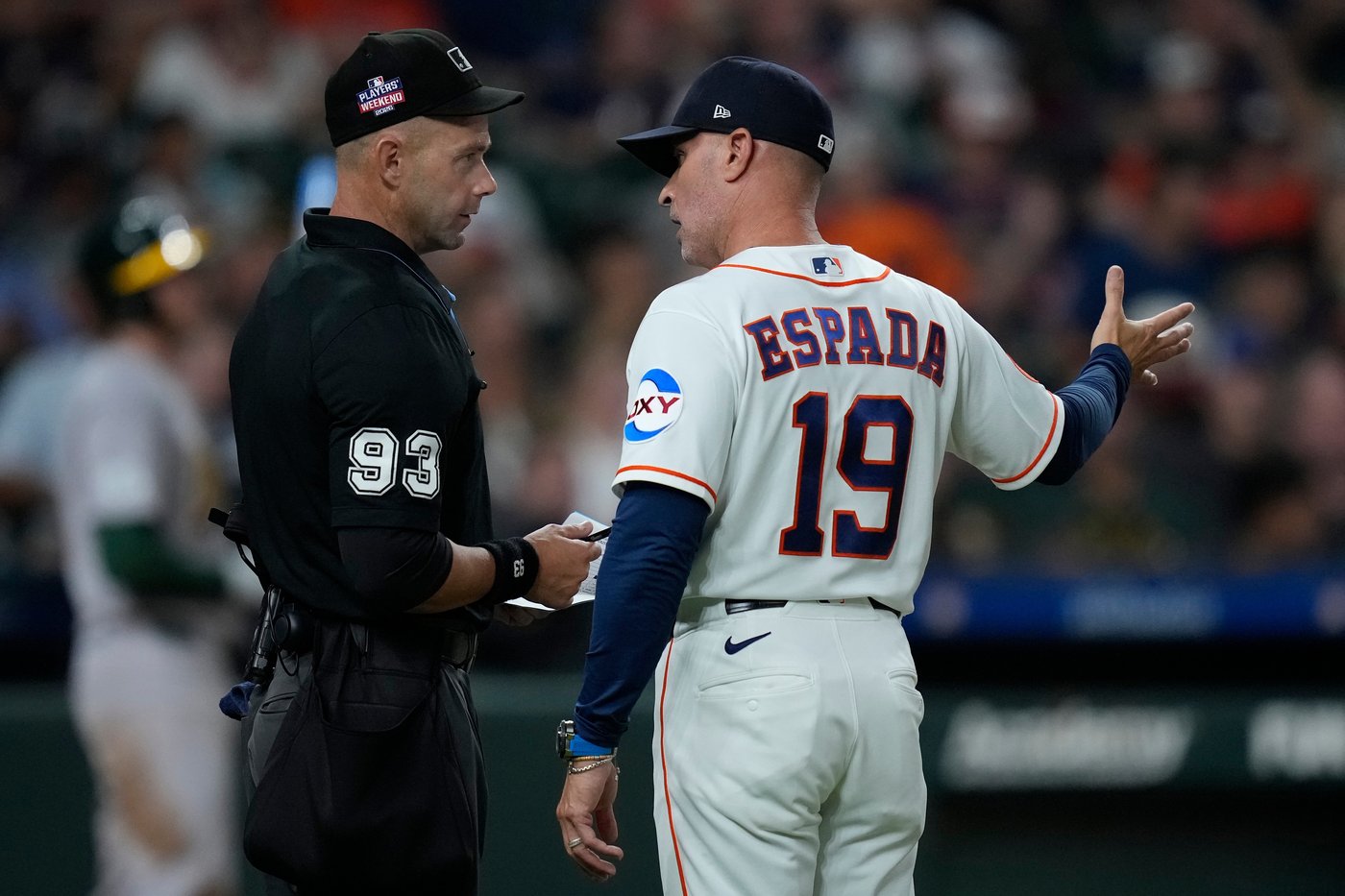 Athletics rally with a 3-run 8th inning to beat the Astros 4-3, snapping a 5-game skid | iNFOnews.ca Athletics rally with a 3-run 8th inning to beat the Astros 4-3, snapping a 5-game skid | iNFOnews.ca