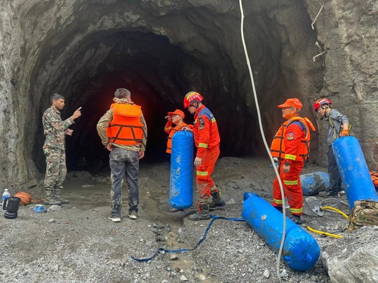 Why finding missing workers from Nepal’s hydropower tunnels is proving to be difficult | iNFOnews.ca